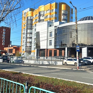 Бизнес-Центр на ул.Коммунистической