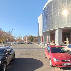 Бизнес-Центр на ул.Коммунистической