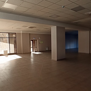 Бизнес-Центр на ул.Коммунистической