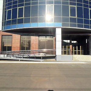 Бизнес-Центр на ул.Коммунистической