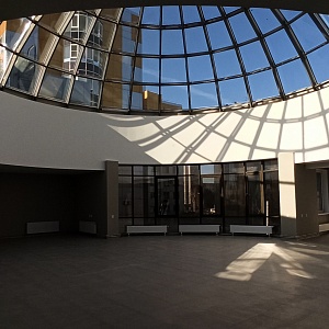 Бизнес-Центр на ул.Коммунистической