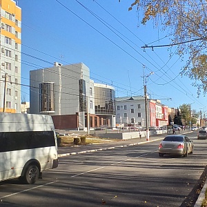 Бизнес-Центр на ул.Коммунистической